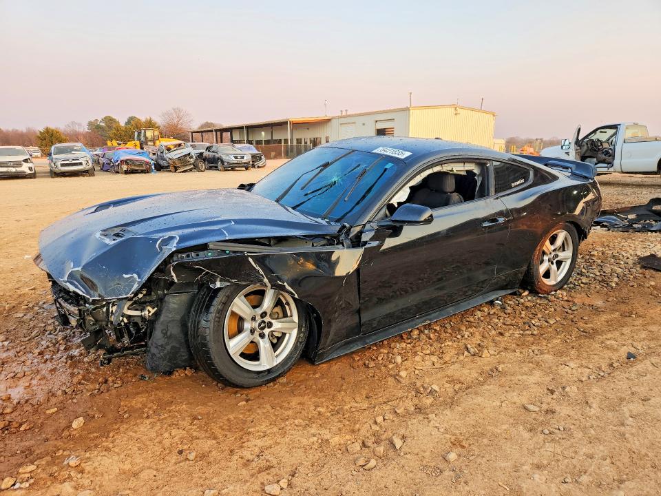 2019 FORD MUSTANG — VIN 1FA6P8THXK5152319