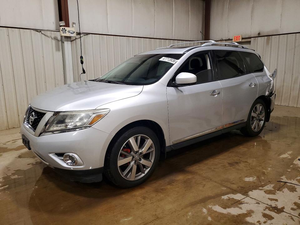 2015 NISSAN PATHFINDER — VIN 5N1AR2MM2FC692509