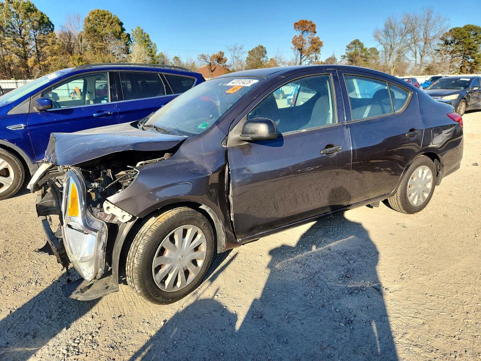 2015 NISSAN VERSA — VIN 3N1CN7AP8FL932979