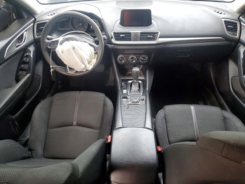 3MZBN1U72JM268213
