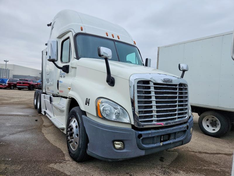 2017 FREIGHTLINER CASCADIA 1 — VIN 3AKJGLDV2HSHR4985