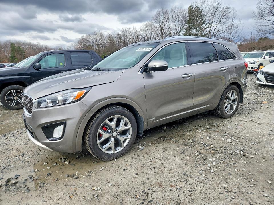 2016 KIA SORENTO — VIN 5XYPKDA51GG103670