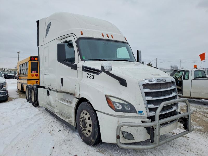 2019 FREIGHTLINER CASCADIA 1 — VIN 3AKJHHDRXKSKG8178
