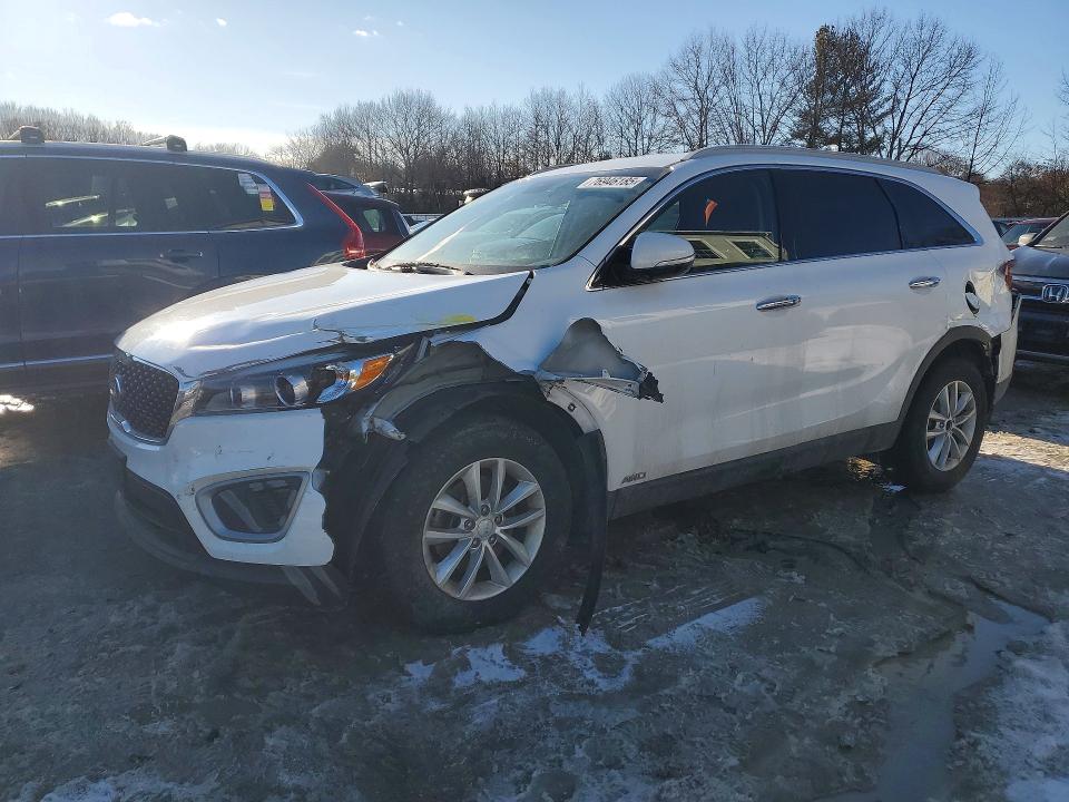 2017 KIA SORENTO — VIN 5XYPGDA32HG323935