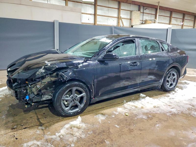 2025 KIA K4 LX — VIN 3KPFT4DE3SE097817