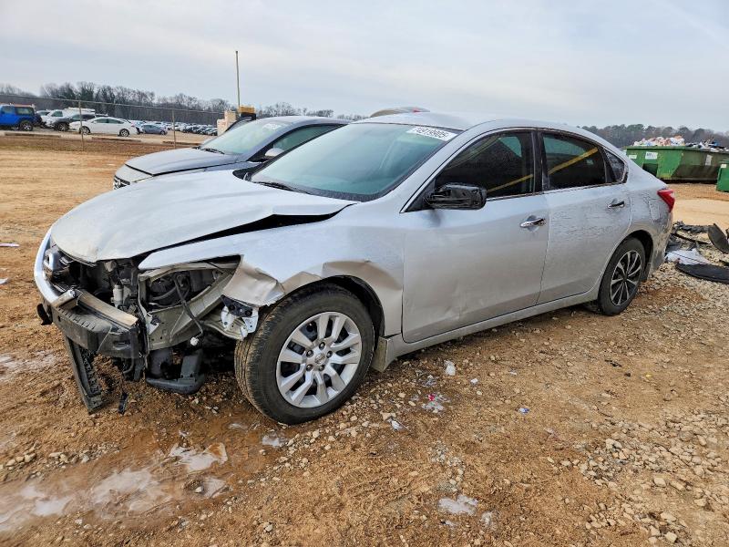 2017 NISSAN ALTIMA — VIN 1N4AL3AP4HC173481