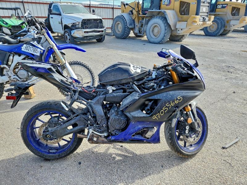2025 YAMAHA YZFR7 — VIN JYARM38E0SA019654