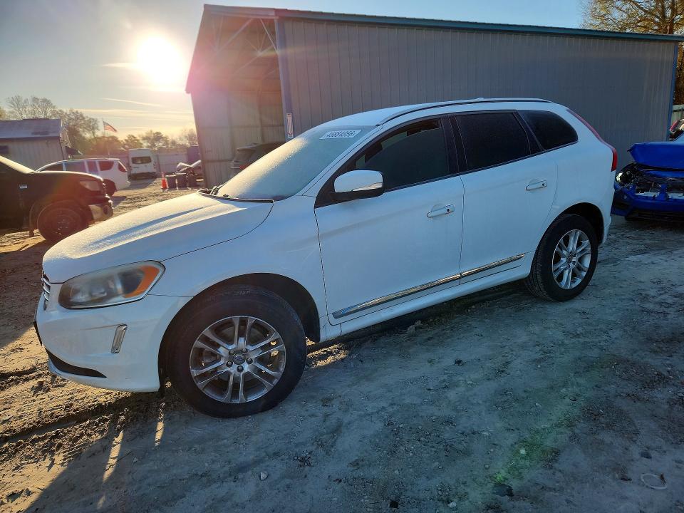 2015 VOLVO XC60 — VIN YV440MDJ7F2689430