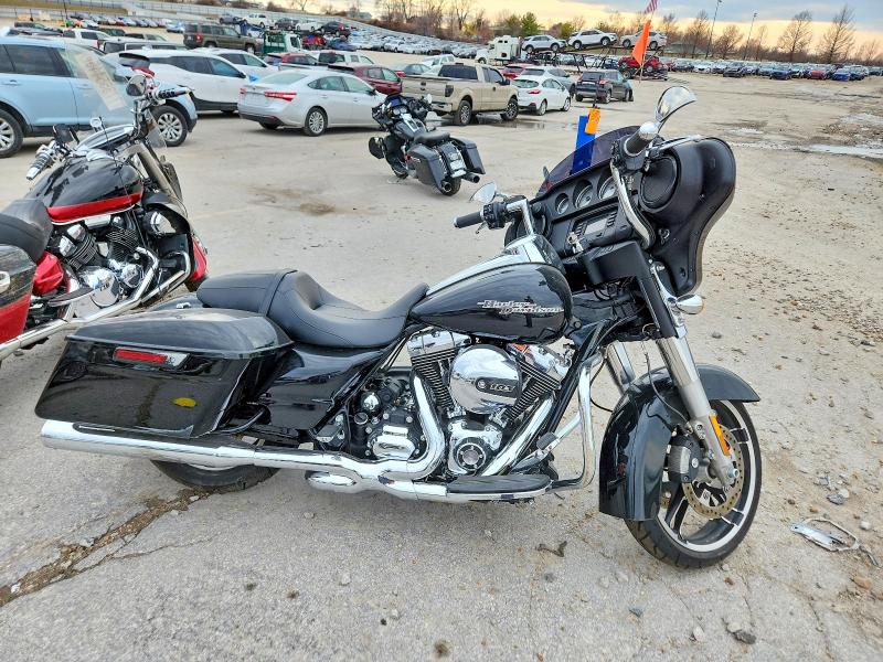 2016 HARLEY-DAVIDSON FLHX — VIN 1HD1KBM18GB646641