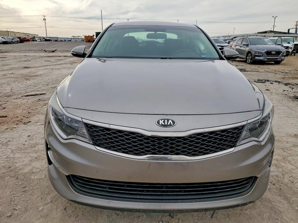 5XXGT4L38HG156994
