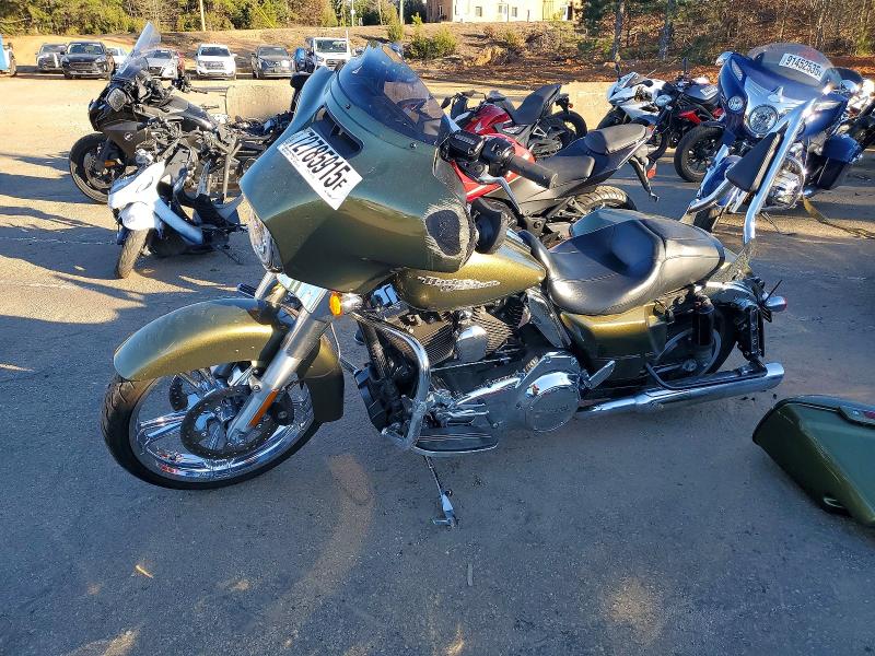 2016 HARLEY-DAVIDSON FLHX — VIN 1HD1KBM15GB685686