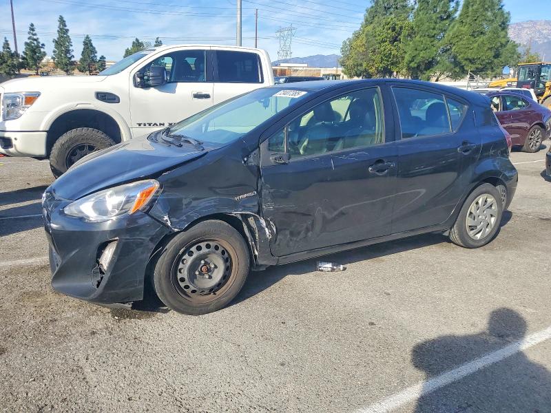 2015 TOYOTA PRIUS C — VIN JTDKDTB35F1102953