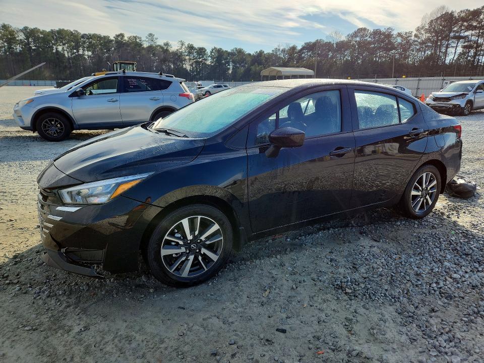 2025 NISSAN VERSA — VIN 3N1CN8EV1SL881396