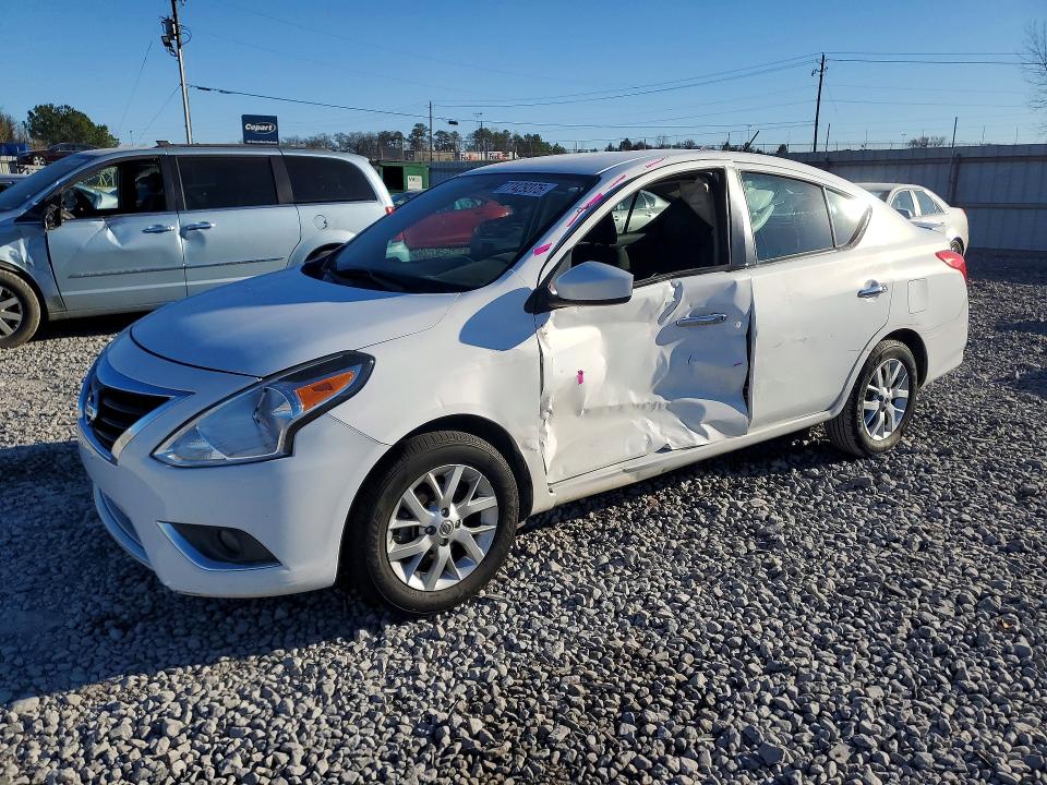2018 NISSAN VERSA — VIN 3N1CN7AP0JL838829