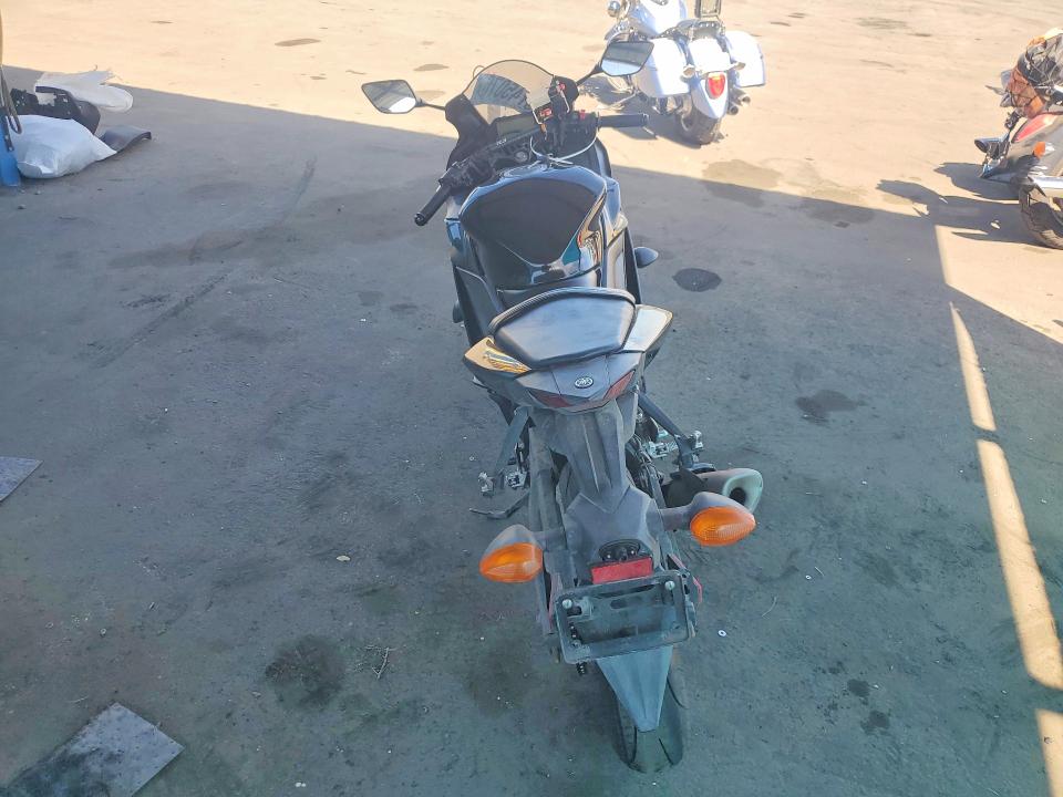 MH3RH18Y5PK010927