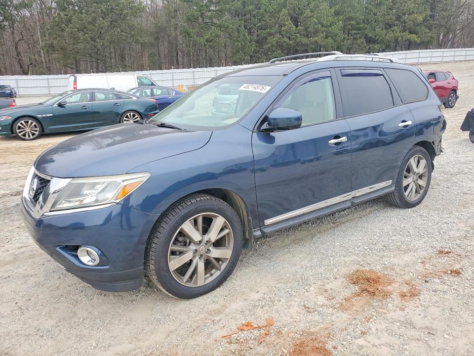 2015 NISSAN PATHFINDER — VIN 5N1AR2MN9FC640092