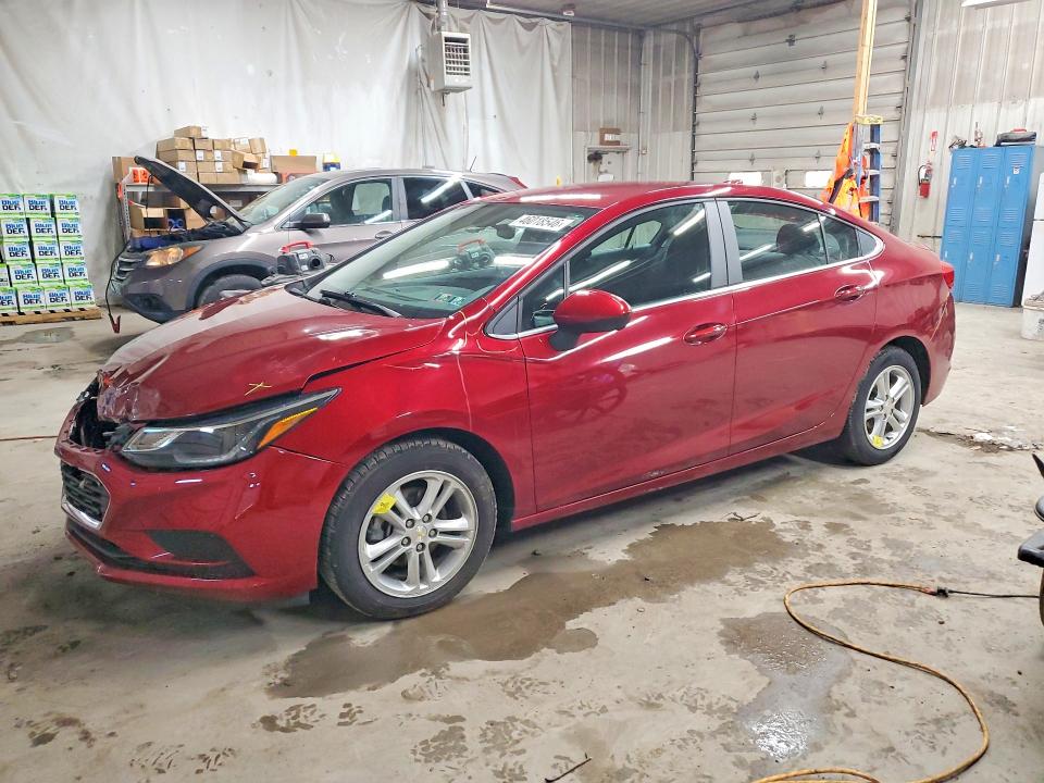 2018 CHEVROLET CRUZE — VIN 1G1BE5SM7J7141060