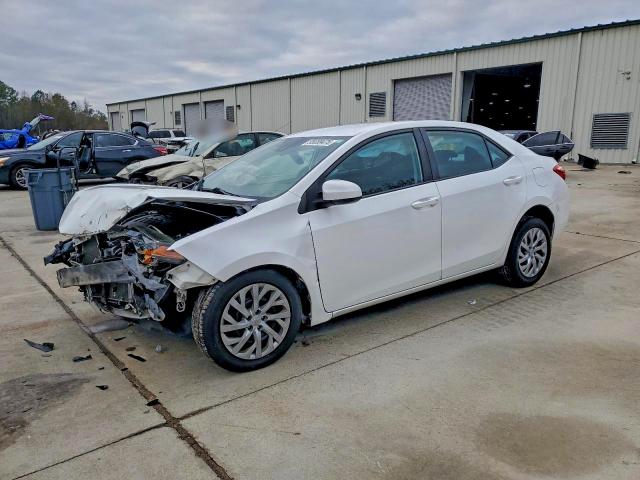 2018 TOYOTA COROLLA — VIN 2T1BURHE8JC092547