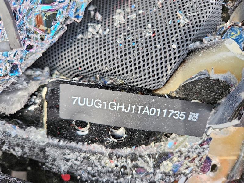 7UUG1GHJ1TA011735