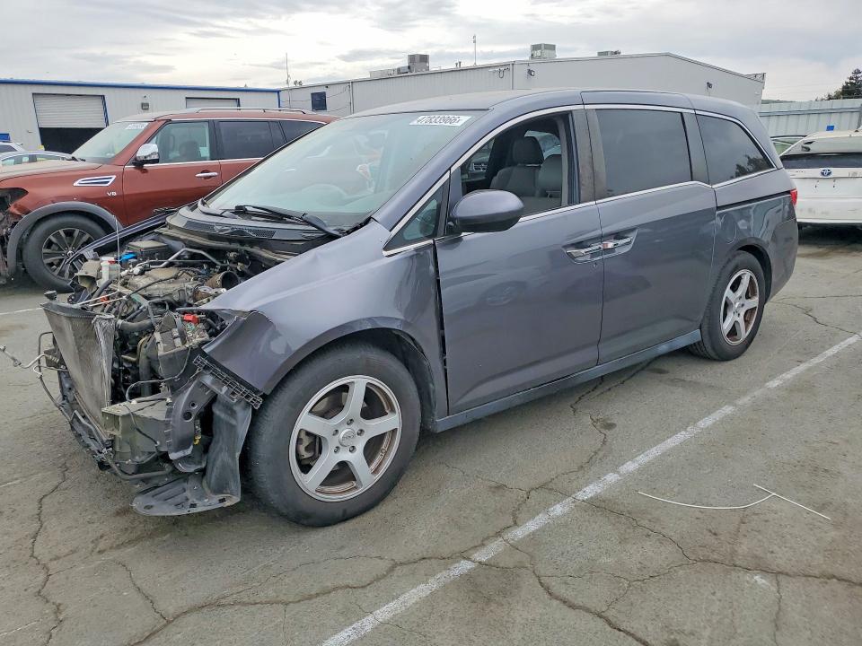 2016 HONDA ODYSSEY — VIN 5FNRL5H60GB092985