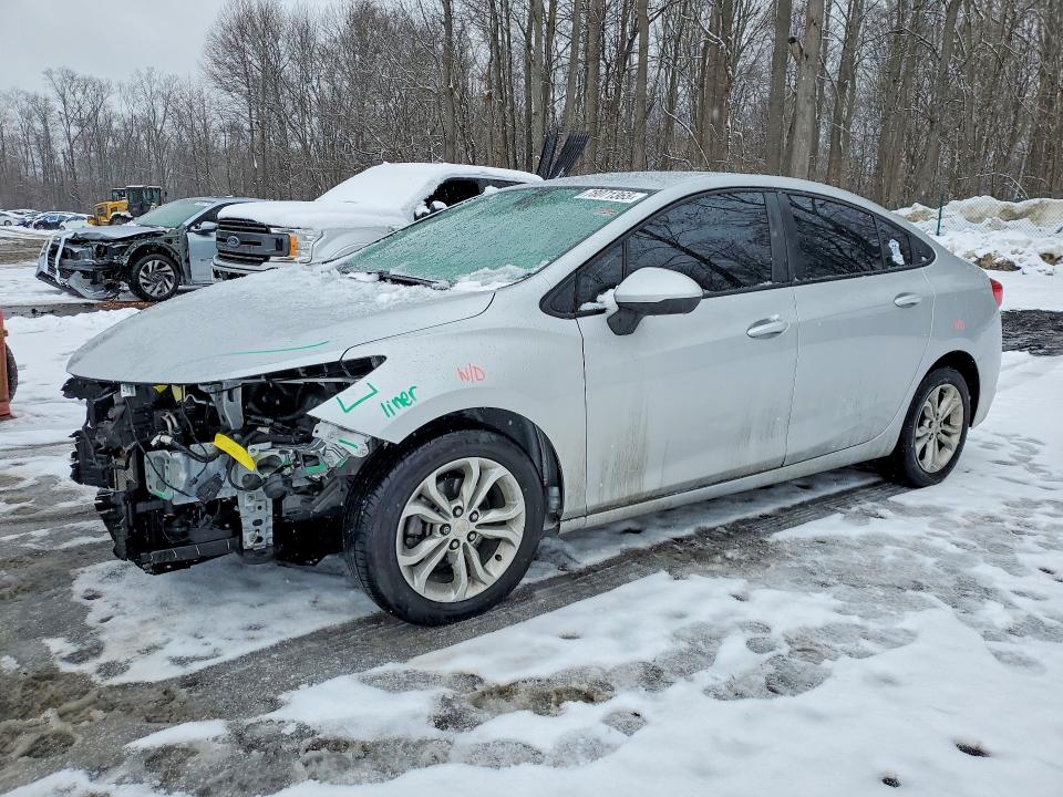 2019 CHEVROLET CRUZE — VIN 1G1BC5SM3K7151821