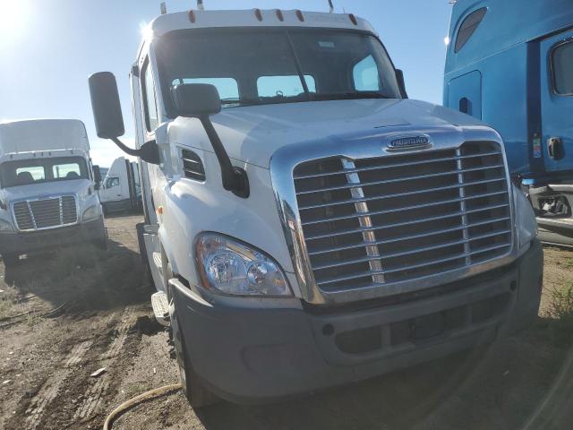 2017 FREIGHTLINER CASCADIA 1 — VIN 3AKBGADV5HSJD0472