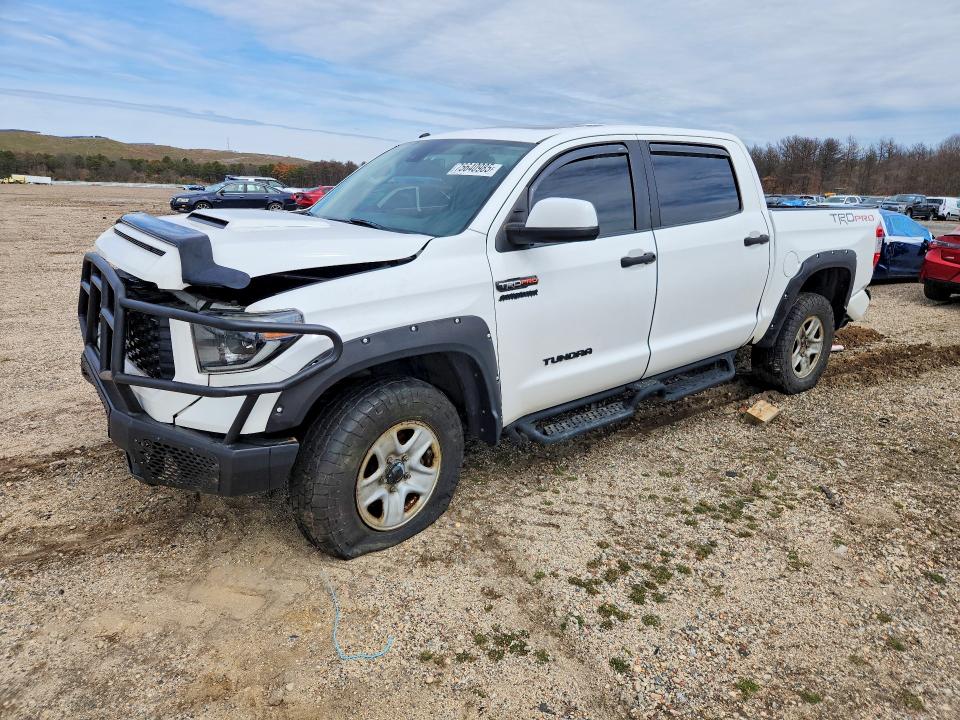 2019 TOYOTA TUNDRA — VIN 5TFDY5F18KX782176