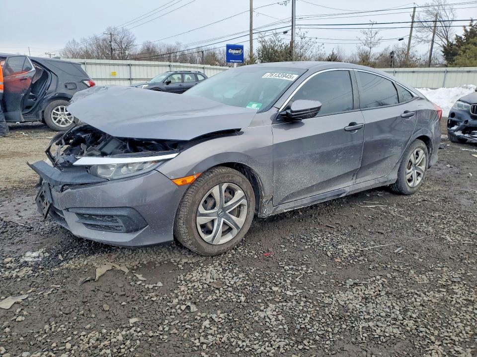 2018 HONDA CIVIC — VIN 2HGFC2F57JH544882