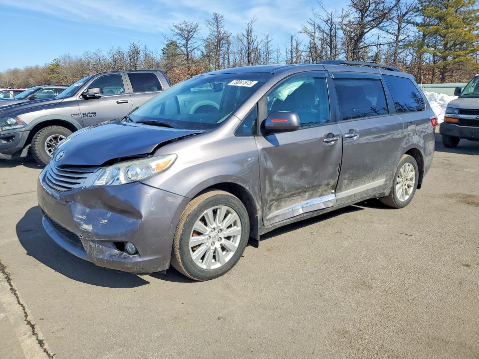 2017 TOYOTA SIENNA — VIN 5TDDZ3DCXHS185860