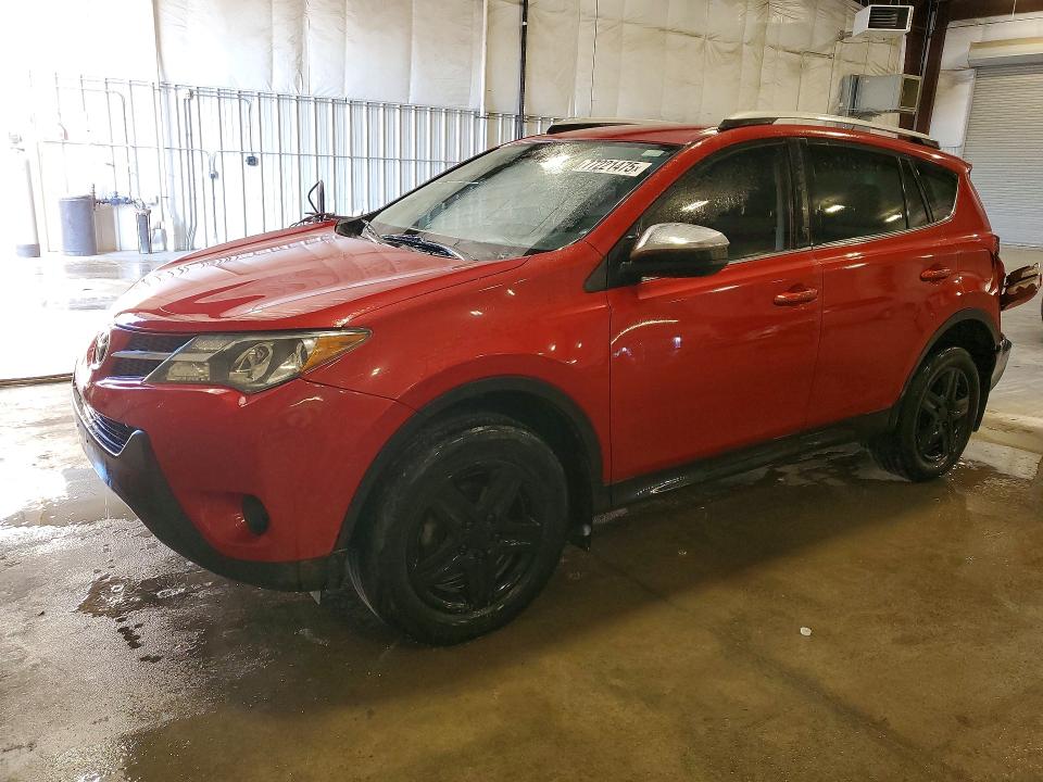 2015 TOYOTA RAV4 — VIN JTMBFREVXFD167595