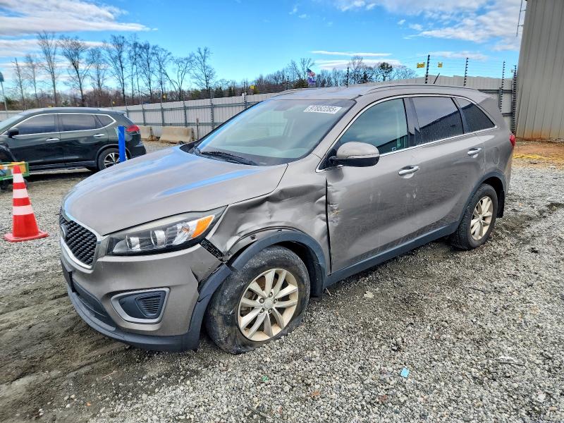 2017 KIA SORENTO — VIN 5XYPG4A31HG196823