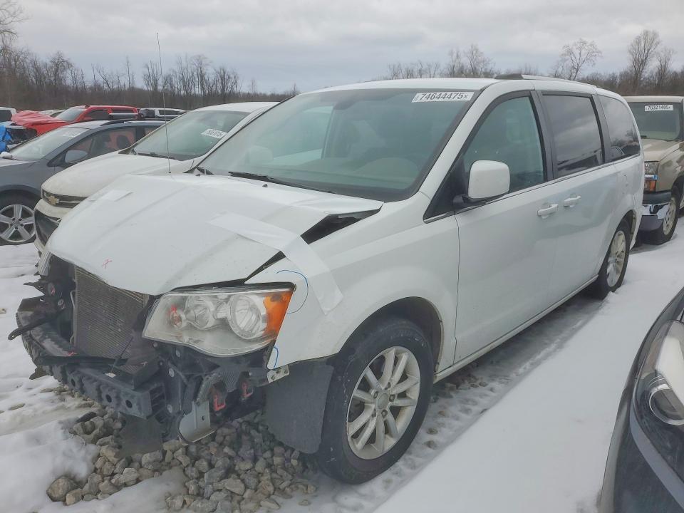 2018 DODGE GRAND CARAVAN — VIN 2C4RDGCG1JR325910