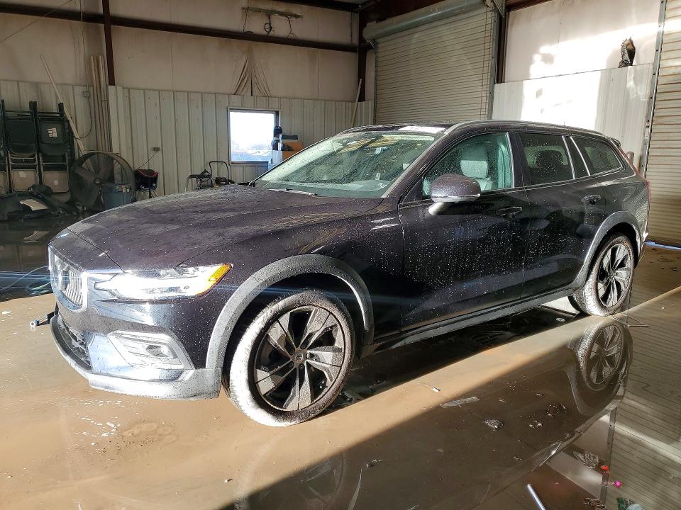 2025 VOLVO V60 CROSS COUNTRY — VIN YV4L12WK9S2147338