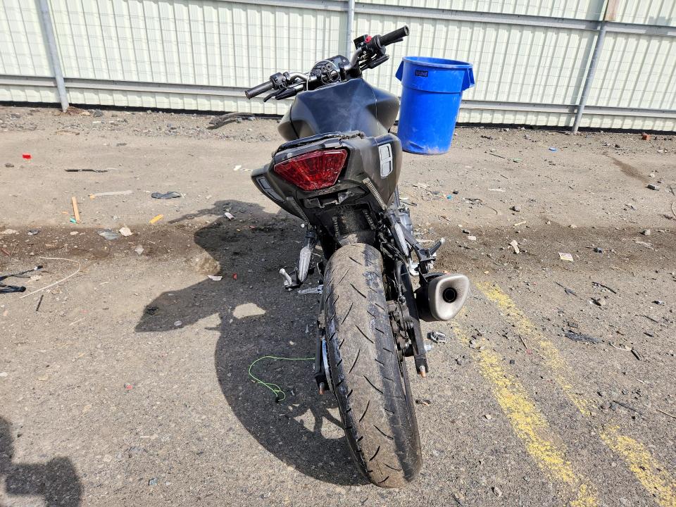 MH3RH28E8SK002292
