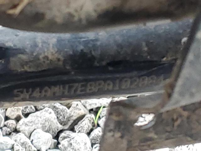 5Y4AMH7E8PA102084