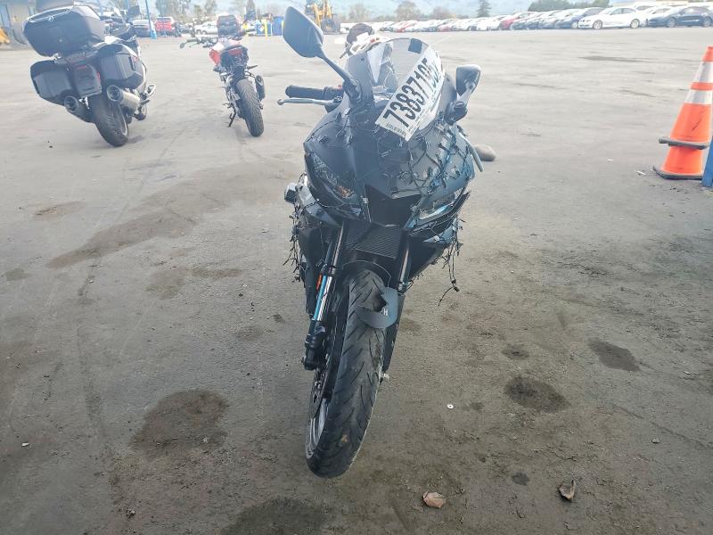 MH3RH18Y6LK003527