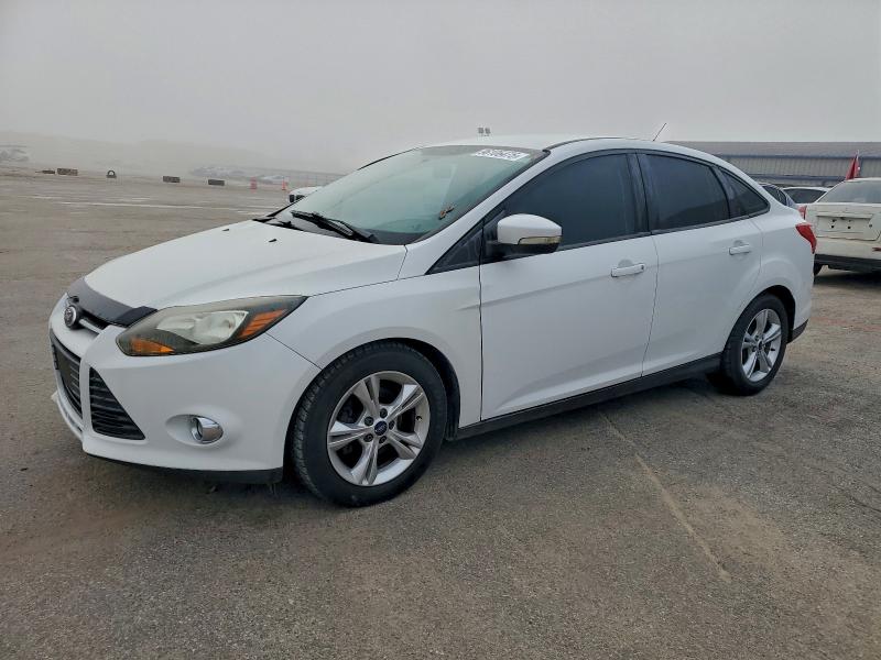 2014 FORD FOCUS SE — VIN 1FADP3F27EL377833