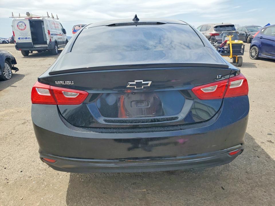 1G1ZD5ST6JF104516