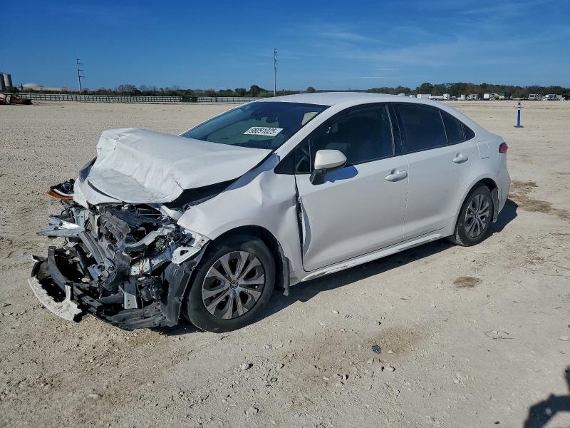 2021 TOYOTA COROLLA LE — VIN JTDEAMDE7MJ005602