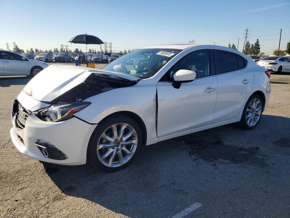2015 MAZDA 3 — VIN JM1BM1W37F1220310