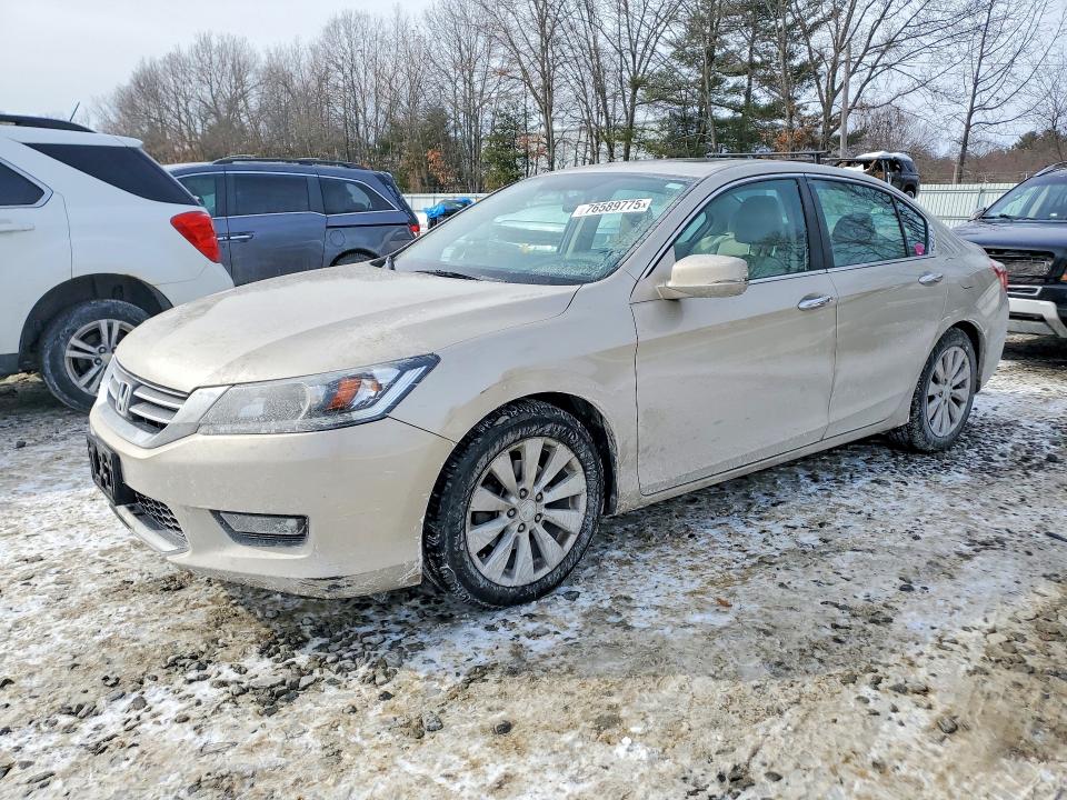 2015 HONDA ACCORD — VIN 1HGCR2F75FA032742