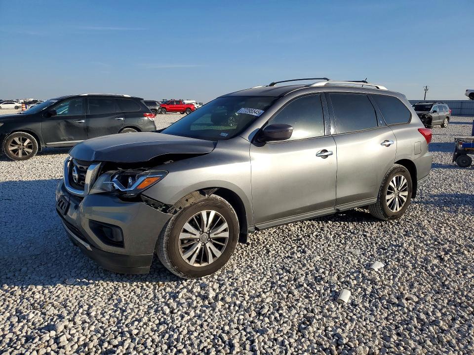 2018 NISSAN PATHFINDER — VIN 5N1DR2MN3JC658075