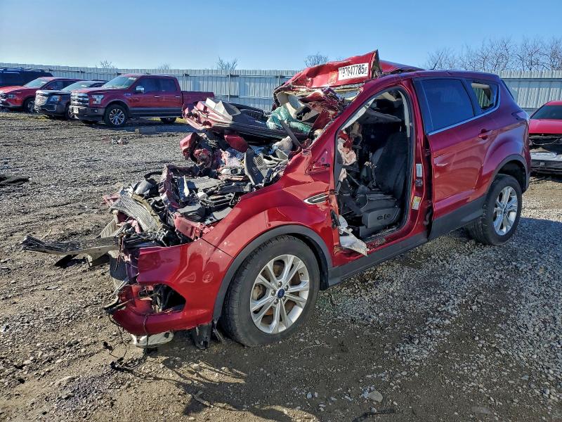 2017 FORD ESCAPE — VIN 1FMCU0GD4HUF01757
