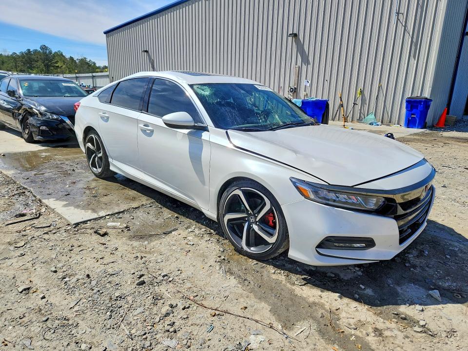 1HGCV2F36KA034678