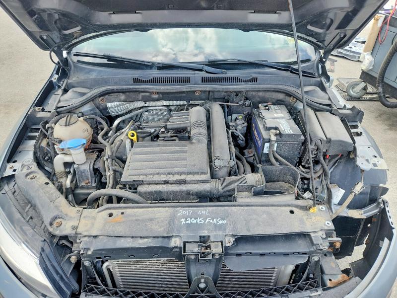 3VW167AJ3HM408677