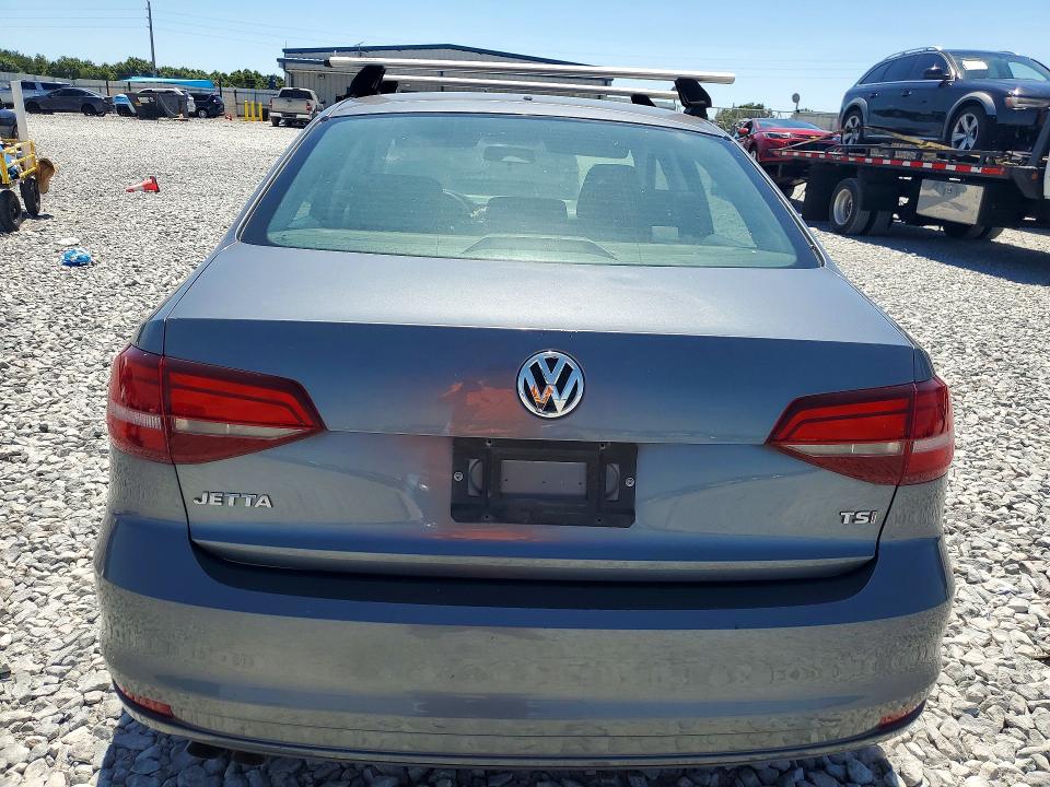3VW267AJ4GM219975