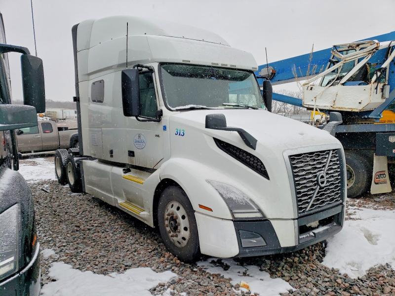 2020 VOLVO VNL — VIN 4V4NC9EH1LN264601
