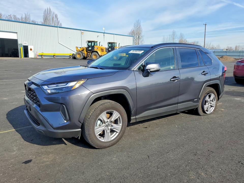 2025 TOYOTA RAV4 — VIN JTMRWRFV3SJ070649