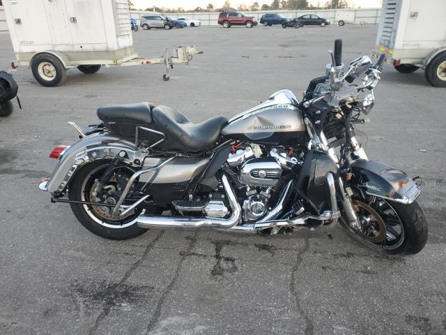 2017 HARLEY-DAVIDSON FLHTK ULTR — VIN 1HD1KED18HB626697