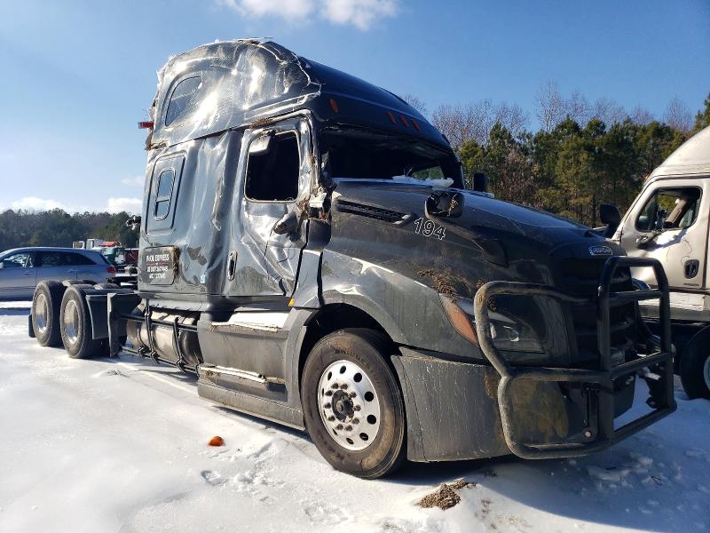 2026 FREIGHTLINER CASCADIA 126 — VIN 3AKJHHDR9TSWS6487
